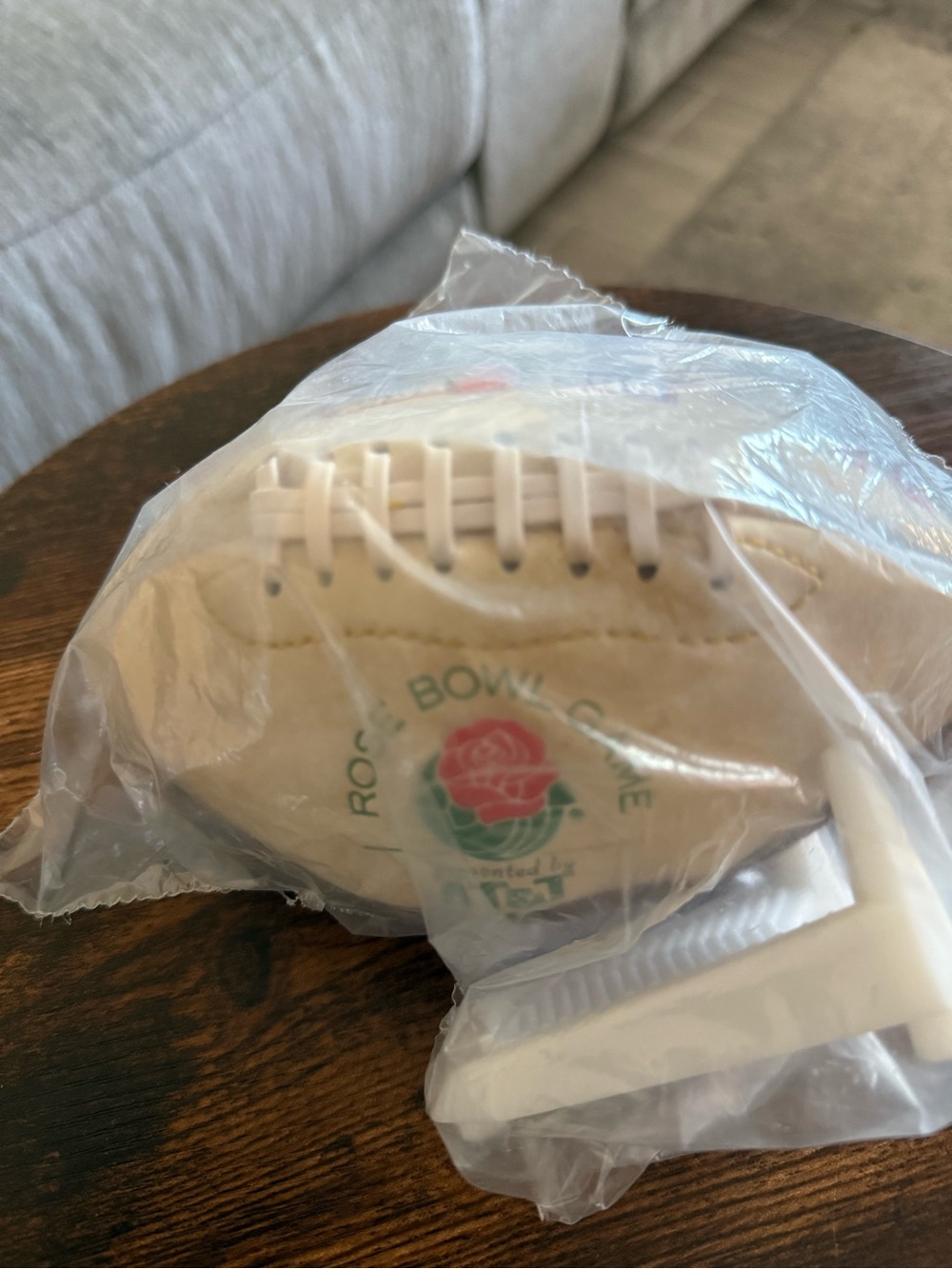 Commemorative White Rose Bowl 2002 Football - AT&T - Picture 3 of 8